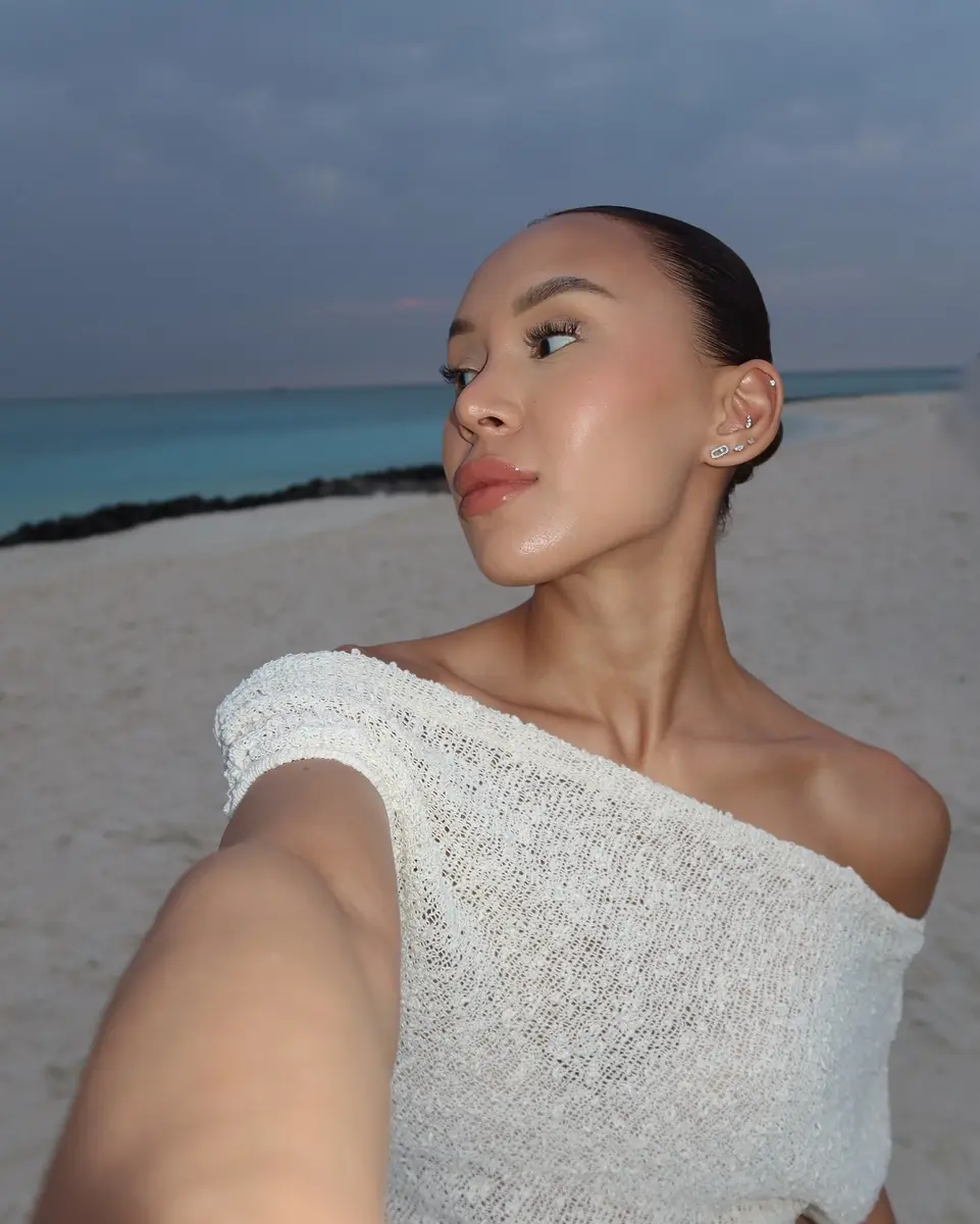 Daneliya escort in Phuket