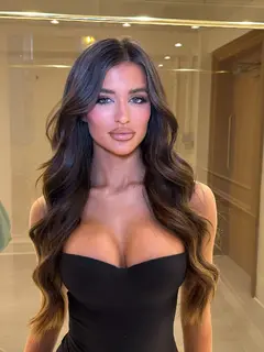 Iza escort in Pattaya