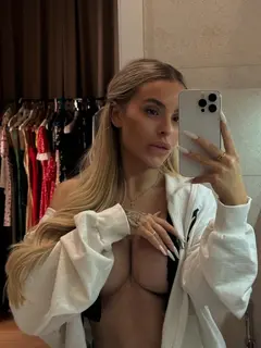 Selena escort in Bangkok