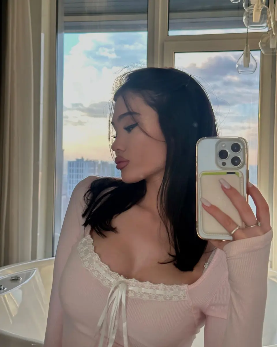 Tanith escort in Phuket